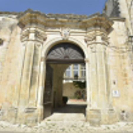 Palazzo Scarciglia - Dimora D'Epoca Bed & Breakfast Minervino di Lecce Exterior photo