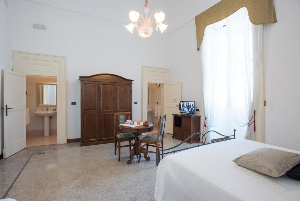 Palazzo Scarciglia - Dimora D'Epoca Bed & Breakfast Minervino di Lecce Room photo